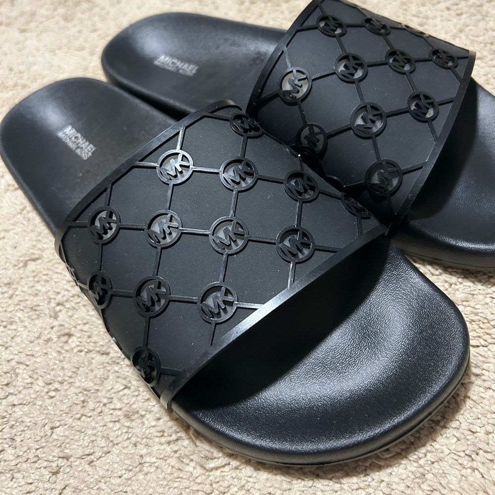Brand New Michael Kors slides with logo